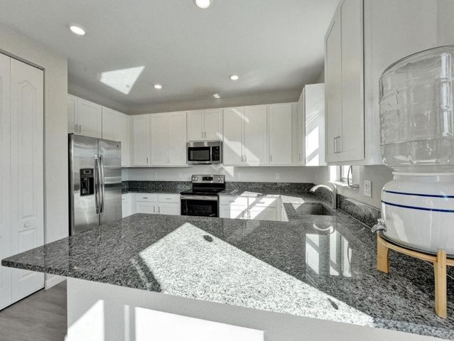 5327 Santa Maria Avenue, Boynton Beach, FL 33436