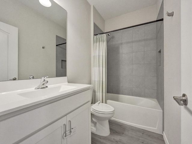 5327 Santa Maria Avenue, Boynton Beach, FL 33436