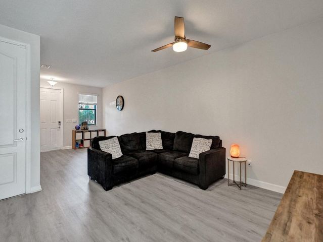 5327 Santa Maria Avenue, Boynton Beach, FL 33436