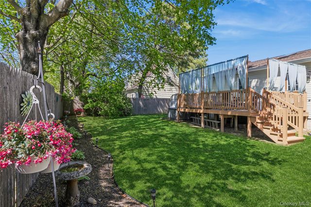 126 New Jersey Avenue, Bellport, NY 11713