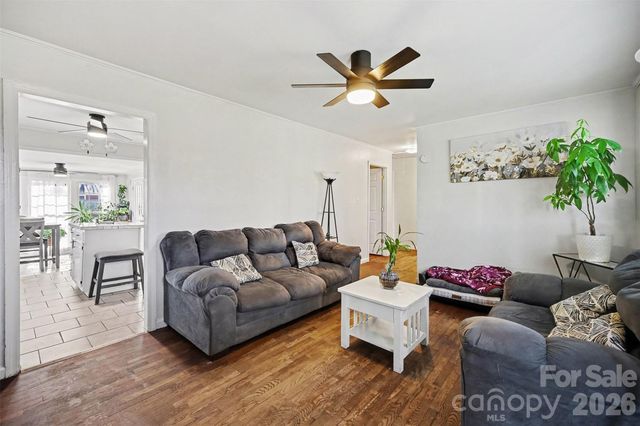 410 E Indiana Avenue, Bessemer City, NC 28016