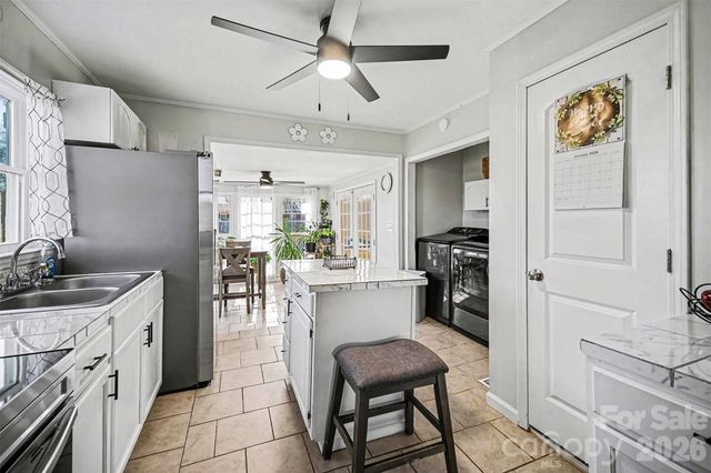 410 E Indiana Avenue, Bessemer City, NC 28016