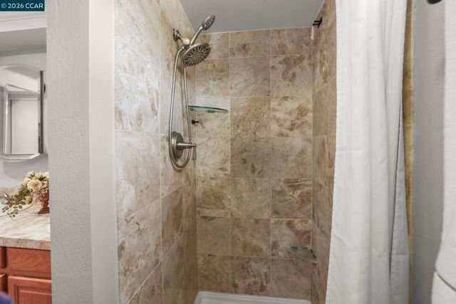 5187 Greenmeadow Dr, Concord, CA 94521