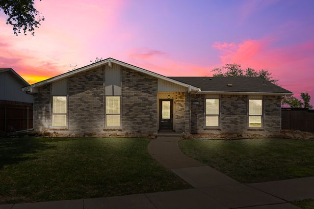 2113 Victoria Road, Carrollton, TX 75007