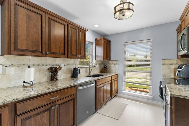 2113 Victoria Road, Carrollton, TX 75007