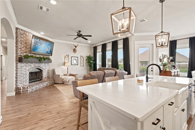4206 Lismore Lane, College Station, TX 77845