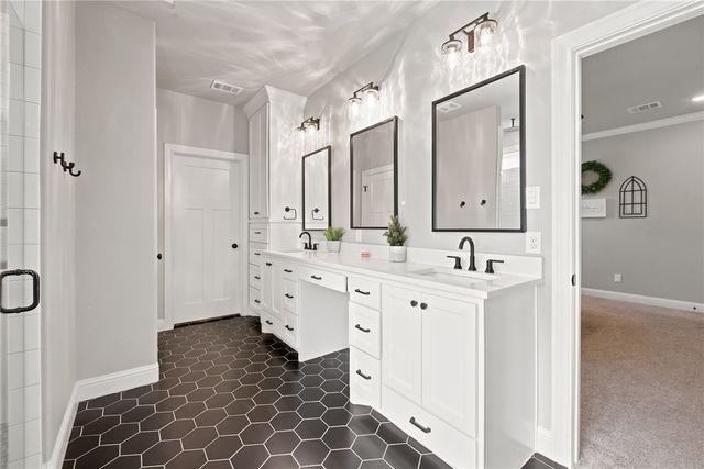 4206 Lismore Lane, College Station, TX 77845