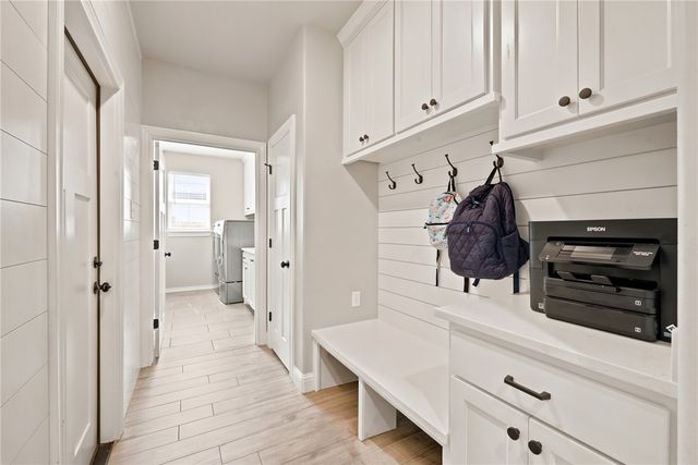 4206 Lismore Lane, College Station, TX 77845