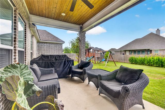 4206 Lismore Lane, College Station, TX 77845