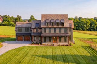 4015 Baileys Cove Ct, Franklin, TN 37064