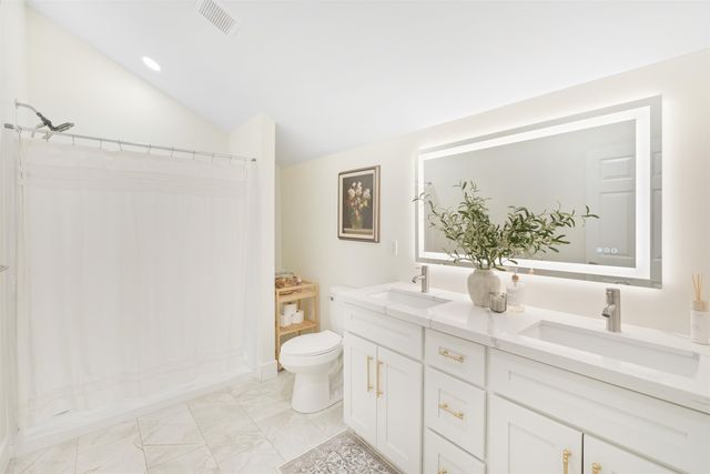56 Beverly Hills Drive, Spartanburg, SC 29301
