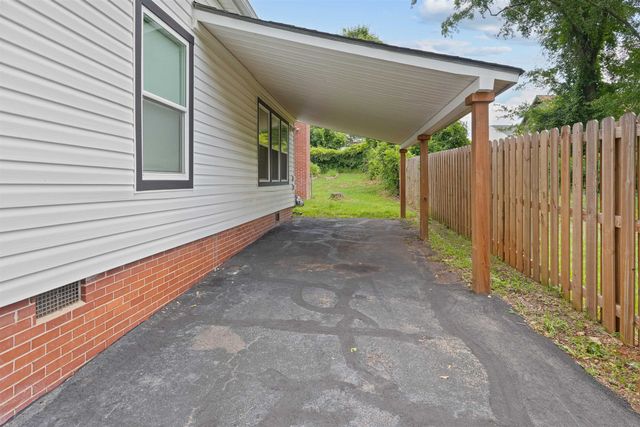 56 Beverly Hills Drive, Spartanburg, SC 29301