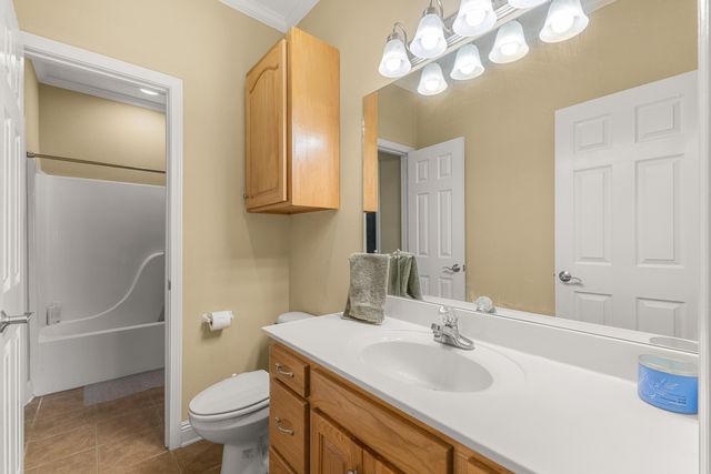 7 Oxford Dr., Hattiesburg, MS 39402