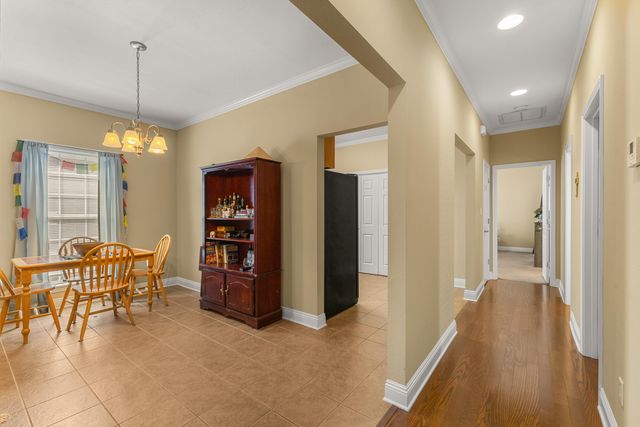 7 Oxford Dr., Hattiesburg, MS 39402