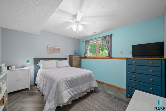 4300 S Florence Ave Avenue, Sioux Falls, SD 57103