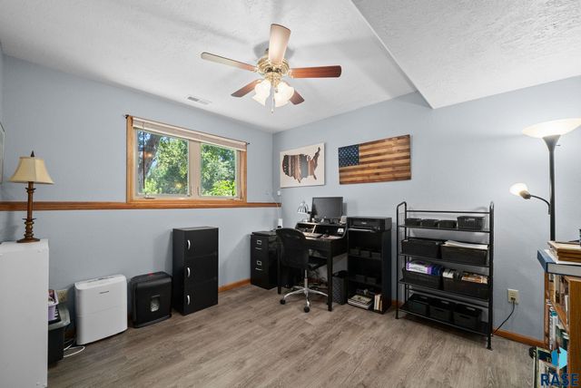 4300 S Florence Ave Avenue, Sioux Falls, SD 57103