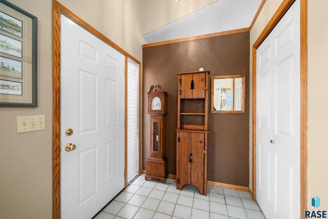4300 S Florence Ave Avenue, Sioux Falls, SD 57103