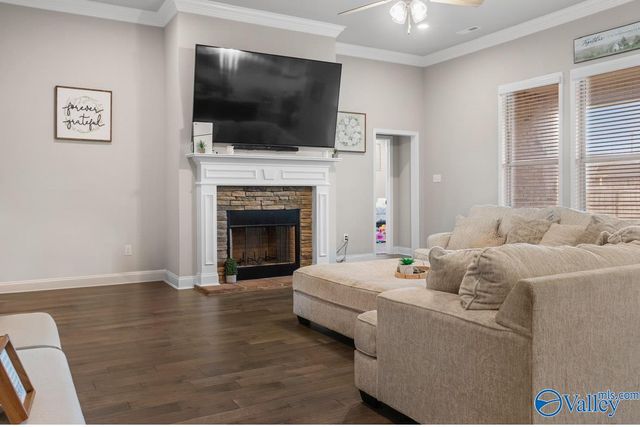 20942 East Limestone Road, Toney, AL 35773