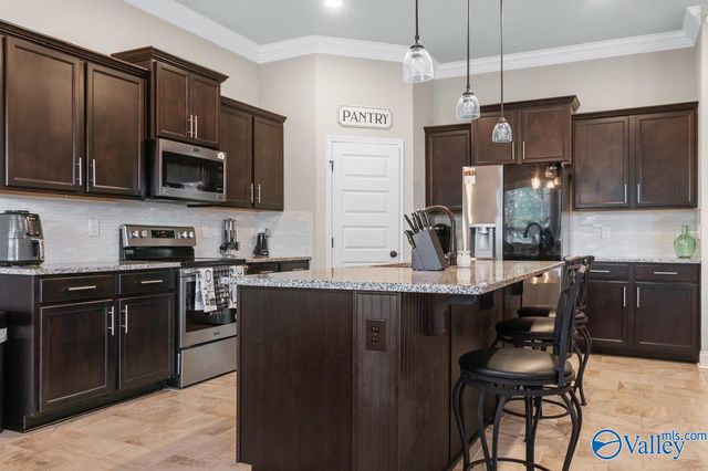 20942 East Limestone Road, Toney, AL 35773