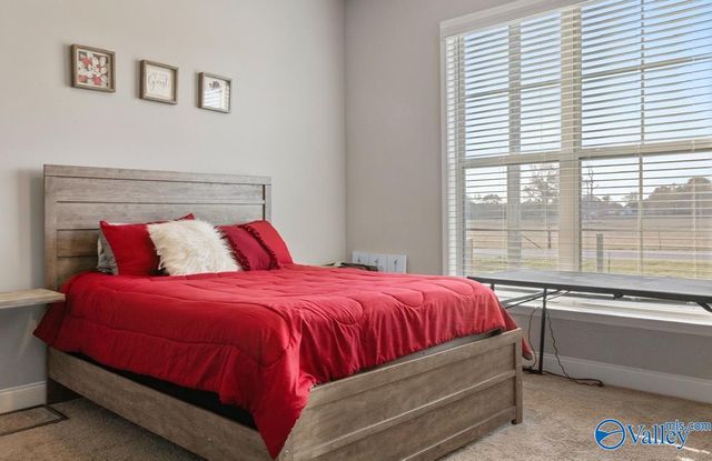 20942 East Limestone Road, Toney, AL 35773