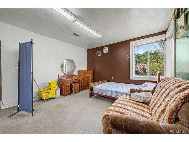 7260 W Mississippi Ave, Lakewood, CO 80226
