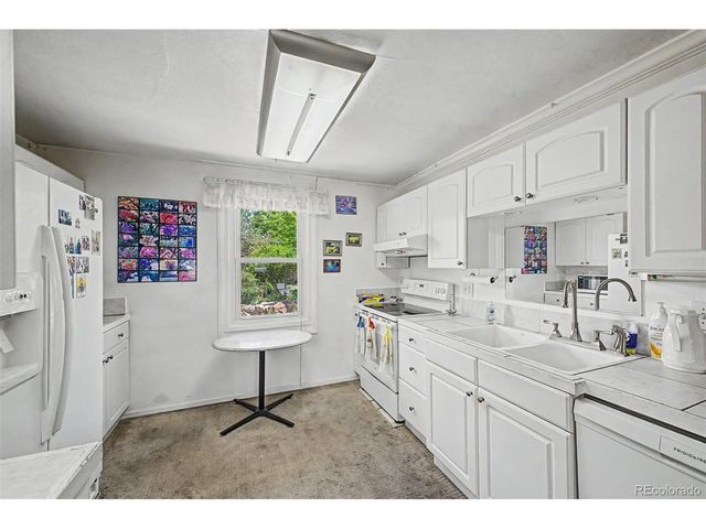 7260 W Mississippi Ave, Lakewood, CO 80226