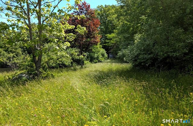 Holmes Road, East Lyme, CT 06333