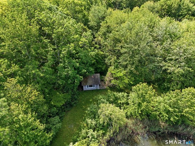 Holmes Road, East Lyme, CT 06333