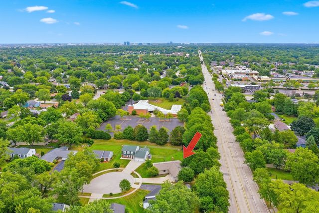 9 Dartford Lane, Schaumburg, IL 60194
