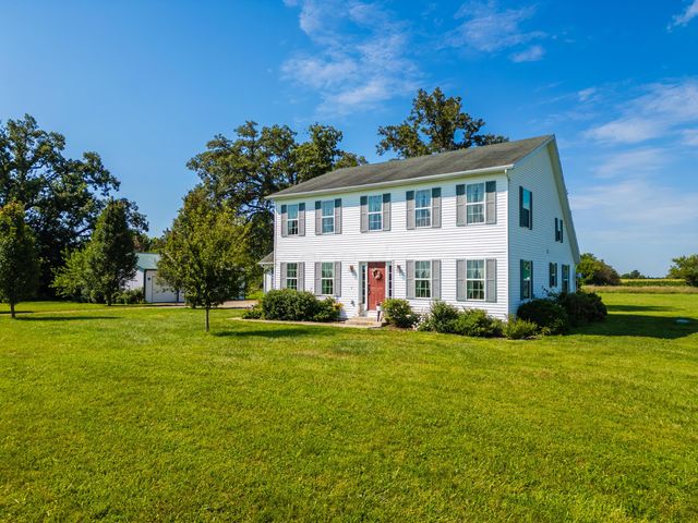 7882 Glaze Road, NE, New Holland, OH 43145