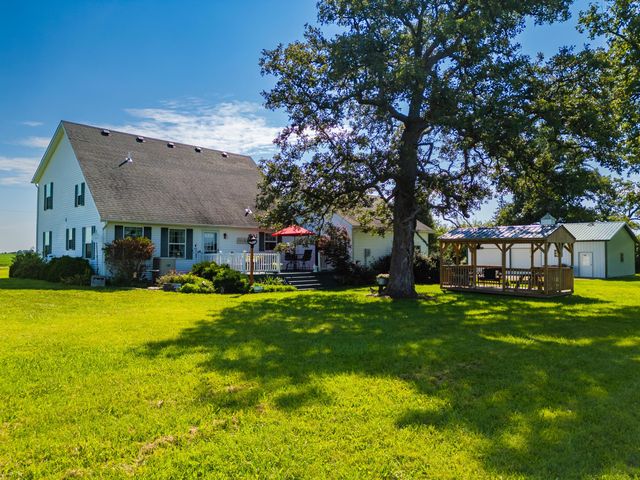 7882 Glaze Road, NE, New Holland, OH 43145