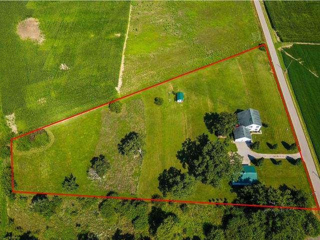 7882 Glaze Road, NE, New Holland, OH 43145