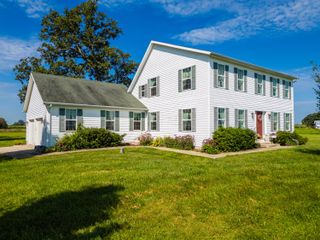 7882 Glaze Road, NE, New Holland, OH 43145