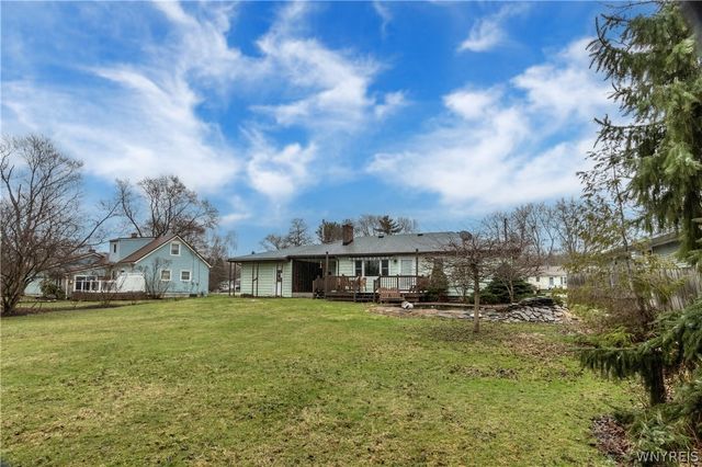 7529 Valley Circle Lane, Boston, NY 14075