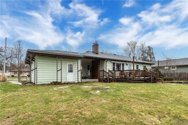 7529 Valley Circle Lane, Boston, NY 14075