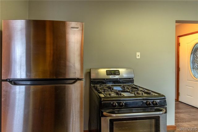 7529 Valley Circle Lane, Boston, NY 14075