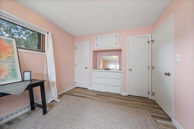 2112 N OWAISSA STREET, Appleton, WI 54911