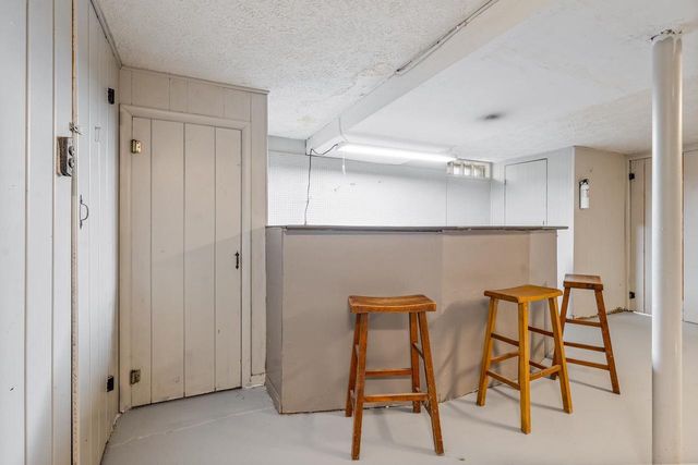 2112 N OWAISSA STREET, Appleton, WI 54911