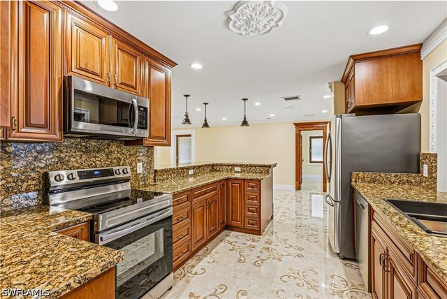 1287 N Collier BLVD, Marco Island, FL 34145