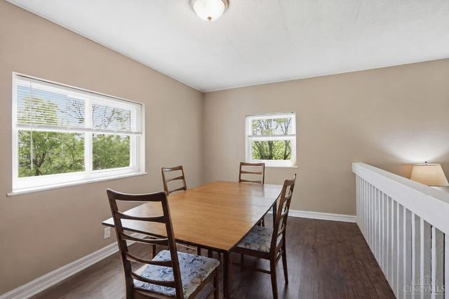 2400 Homestead Place, Cincinnati, OH 45211