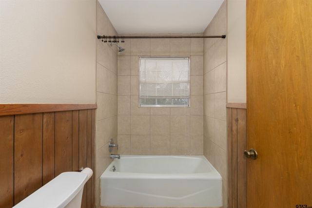 12654 County Road 192, Tyler, TX 75703