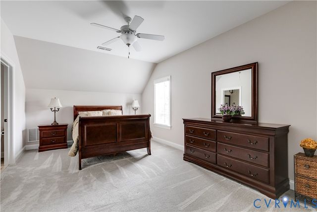 1978 Farnborough Dr, Midlothian, VA 23112