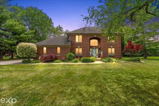 61334 Country Lane, Washington Twp, MI 48094