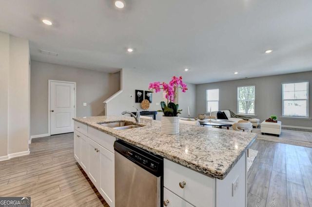 4355 Magpie Drive, Hoschton, GA 30548