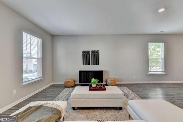 4355 Magpie Drive, Hoschton, GA 30548