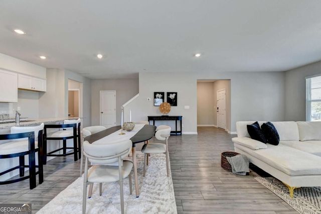 4355 Magpie Drive, Hoschton, GA 30548