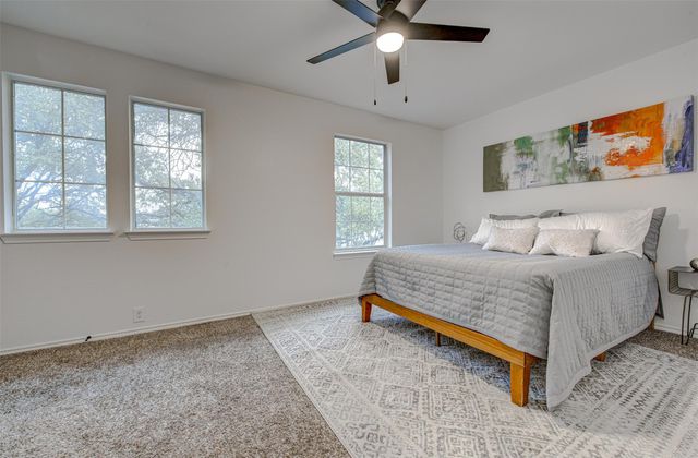 6249 Negley B, Kyle, TX 78640