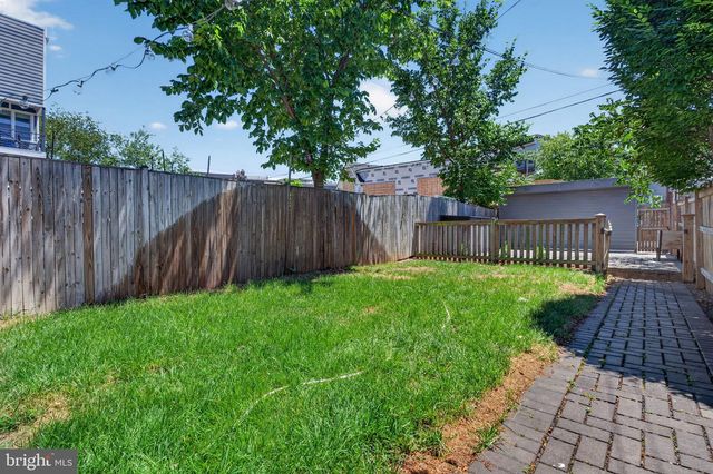 117 RHODE ISLAND AVE NE, Washington, DC 20002