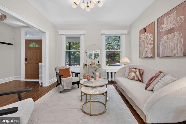 117 RHODE ISLAND AVE NE, Washington, DC 20002