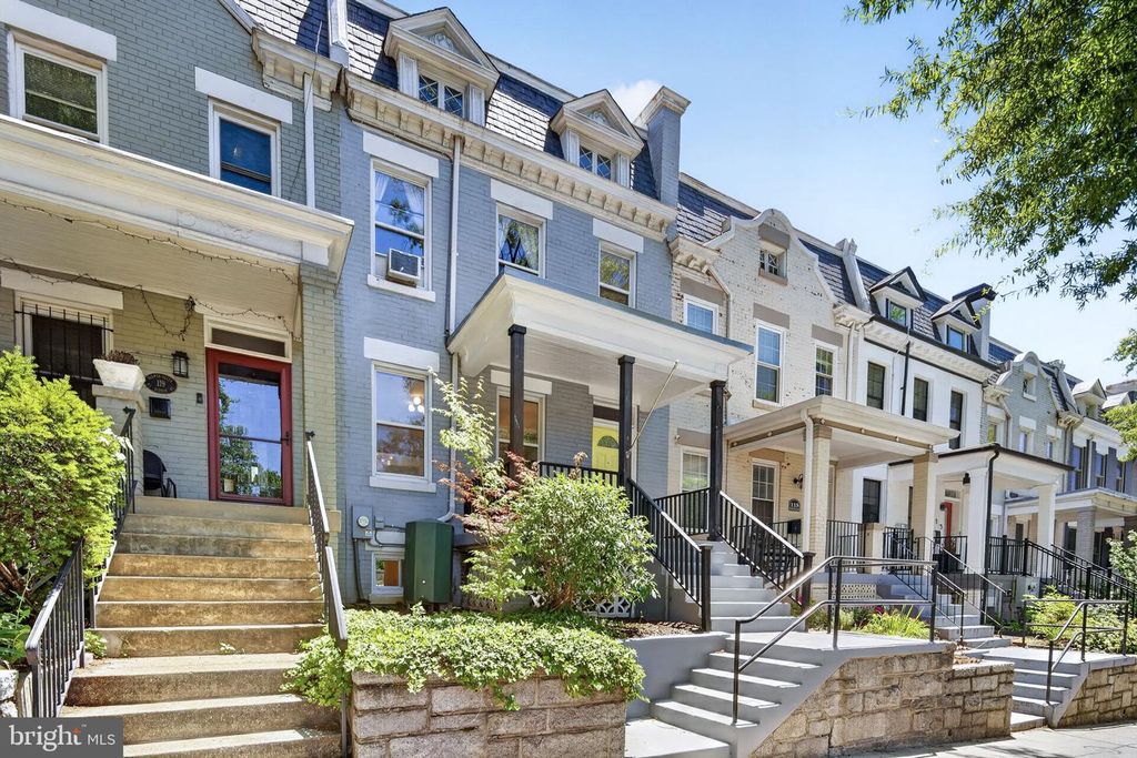 117 RHODE ISLAND AVE NE, Washington, DC 20002